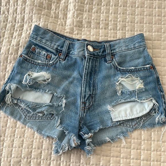 Aeropostale Women’s Size 000 Vintage High-Rise Ripped Denim Shorts - Picture 1 of 4